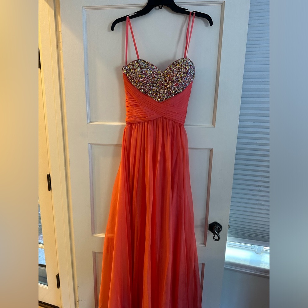 Strapless dress with bead work